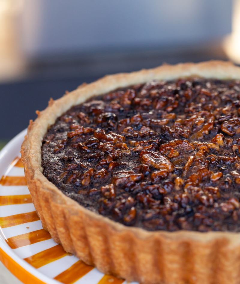 Walnut pie